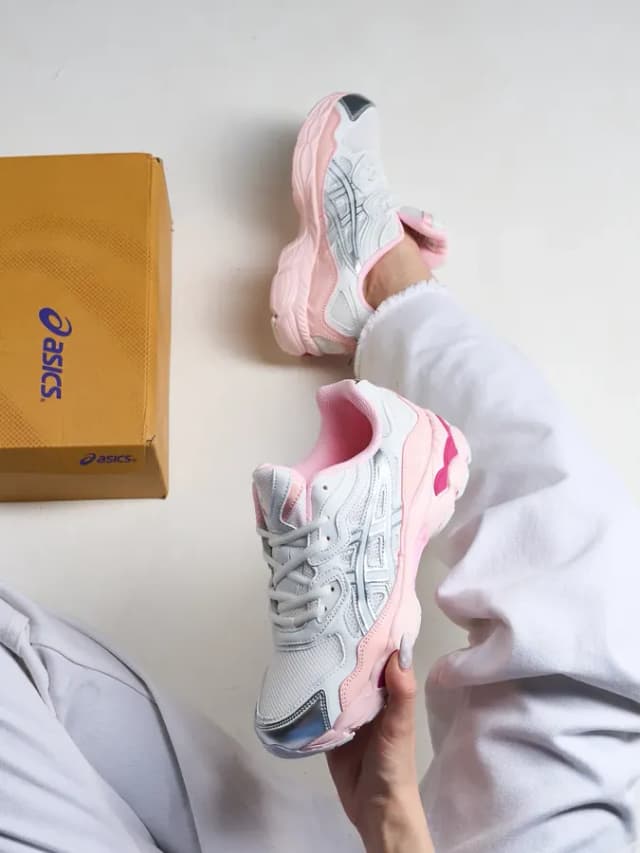 Кроссовки ASICS GEL NYC