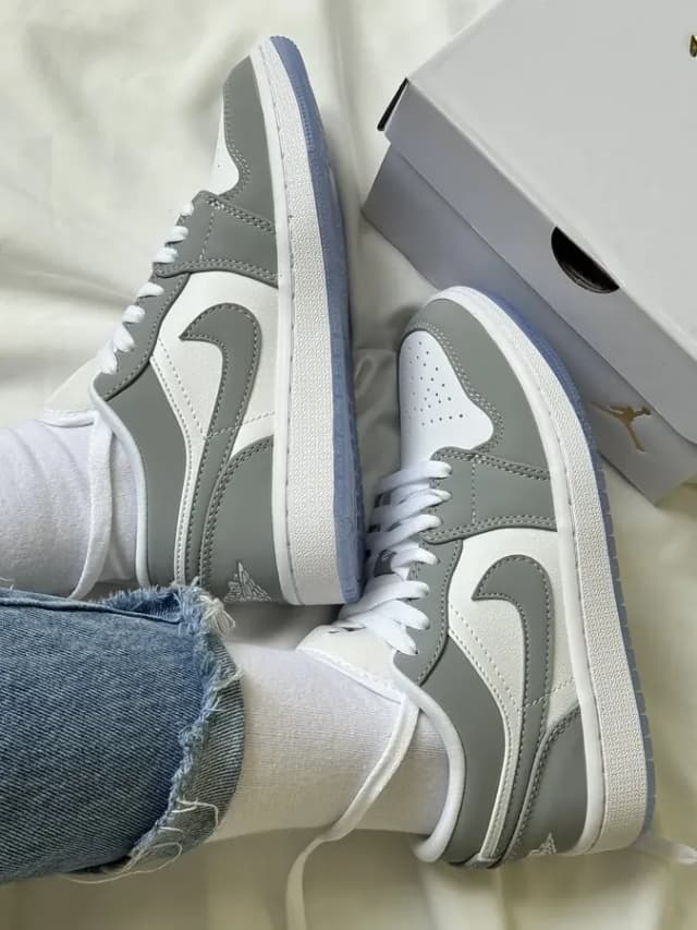 Кроссовки Air Jordan 1 Low